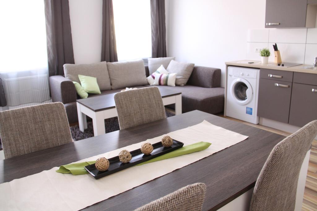 Apartment Huglgasse Виена Екстериор снимка